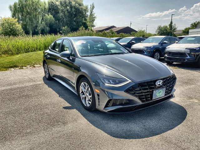 2022 Hyundai Sonata Vehicle Photo in BOSTON, NY 14025-9684