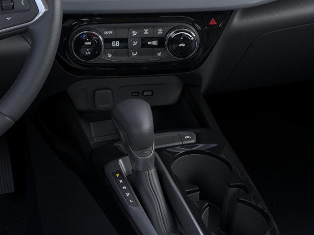 2025 Chevrolet Trax Vehicle Photo in MASSENA, NY 13662-2255