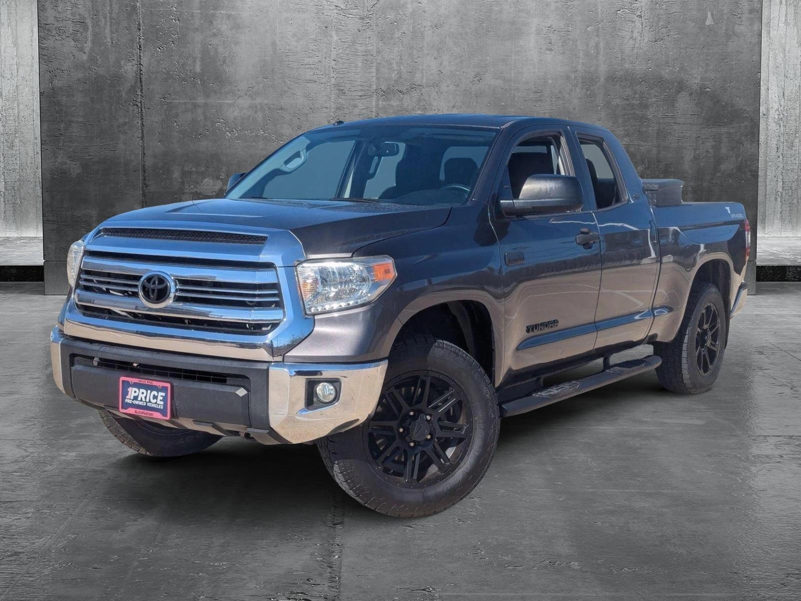 2017 Toyota Tundra 4WD Vehicle Photo in CORPUS CHRISTI, TX 78412-4902