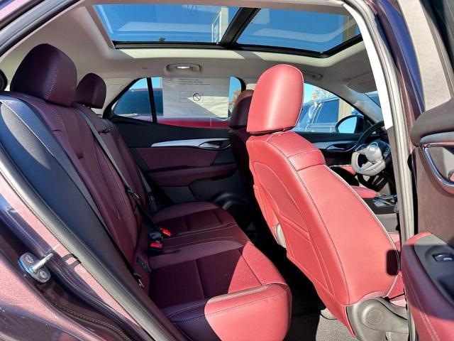 2025 Buick Envision Vehicle Photo in COLUMBIA, MO 65203-3903