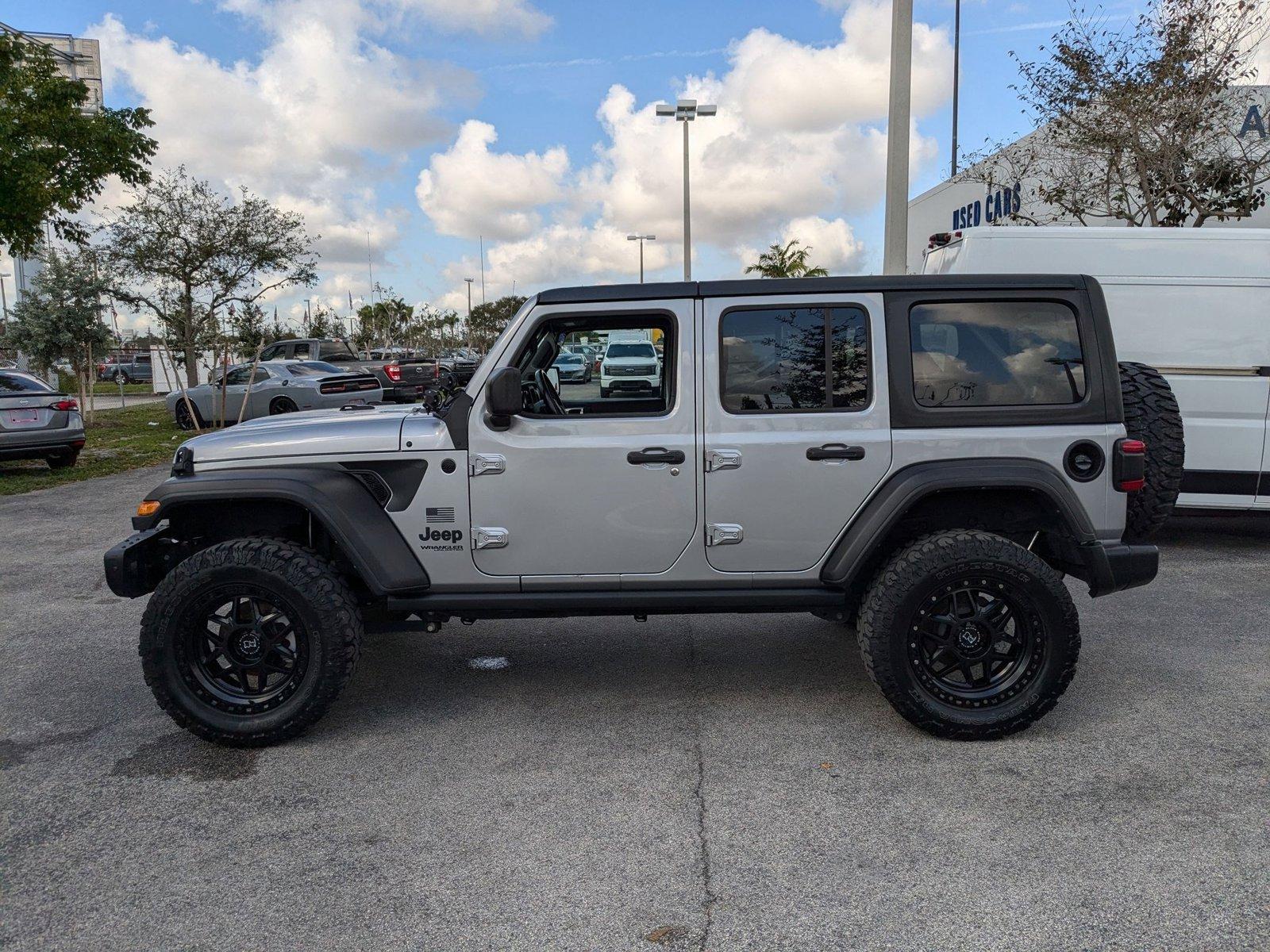 2021 Jeep Wrangler Vehicle Photo in Miami, FL 33015