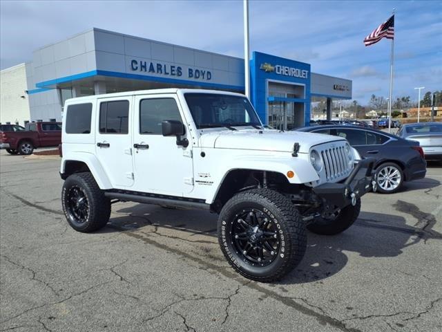 2017 Jeep Wrangler Unlimited Vehicle Photo in HENDERSON, NC 27536-2966