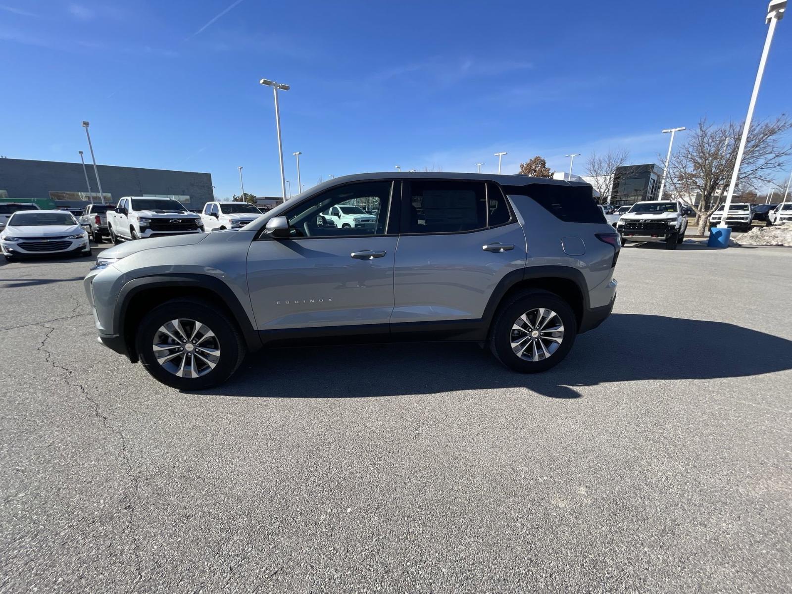 2025 Chevrolet Equinox Vehicle Photo in BENTONVILLE, AR 72712-4322