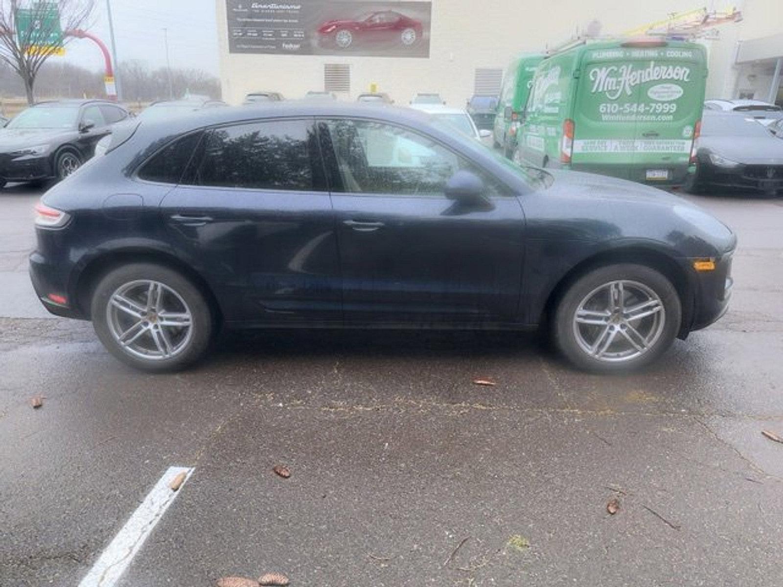 2022 Porsche Macan Vehicle Photo in Willow Grove, PA 19090