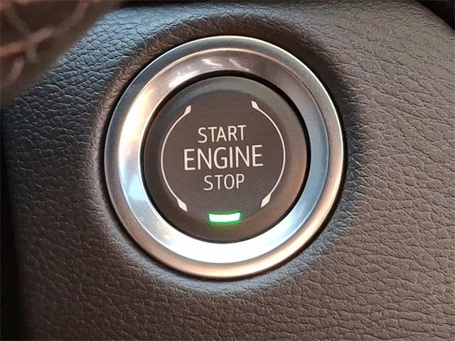 2025 Cadillac XT4 Vehicle Photo in ALLENTOWN, PA 18103-7399