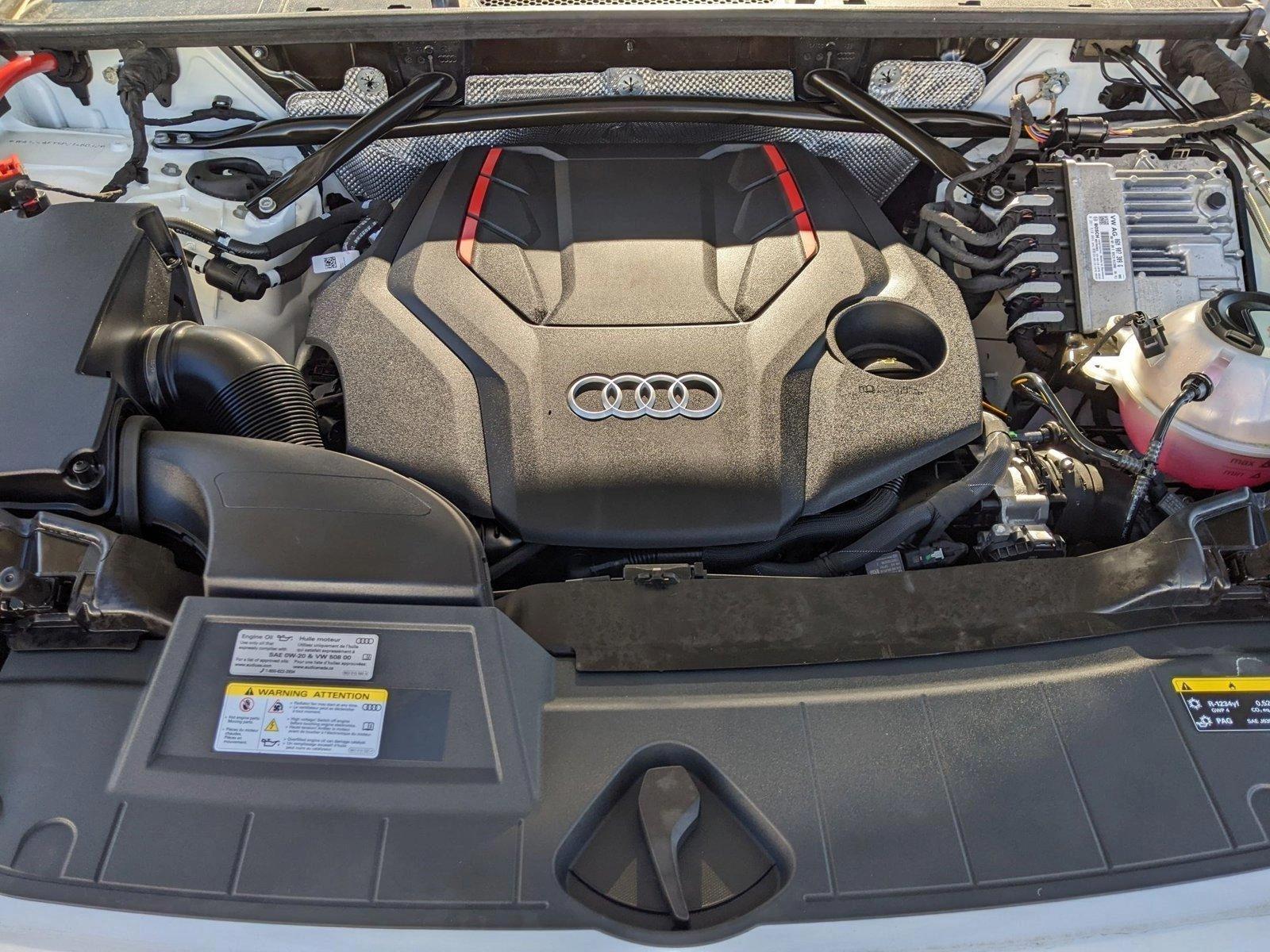 2023 Audi SQ5 Sportback Vehicle Photo in TIMONIUM, MD 21093-2300