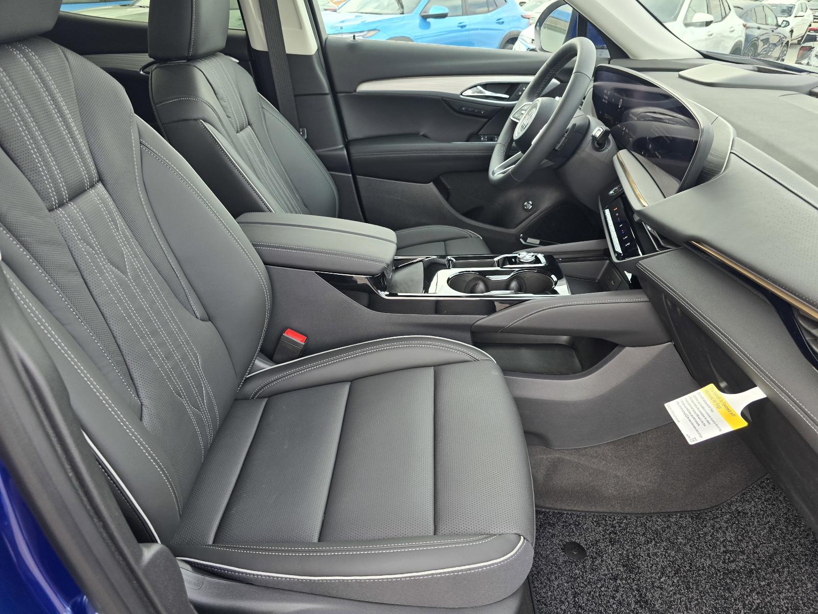2025 Buick Envision Vehicle Photo in Rolla, MO 65401