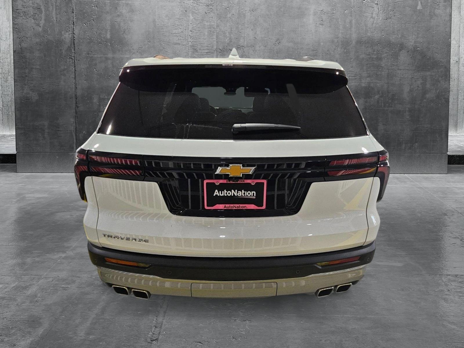 2025 Chevrolet Traverse Vehicle Photo in GREENACRES, FL 33463-3207