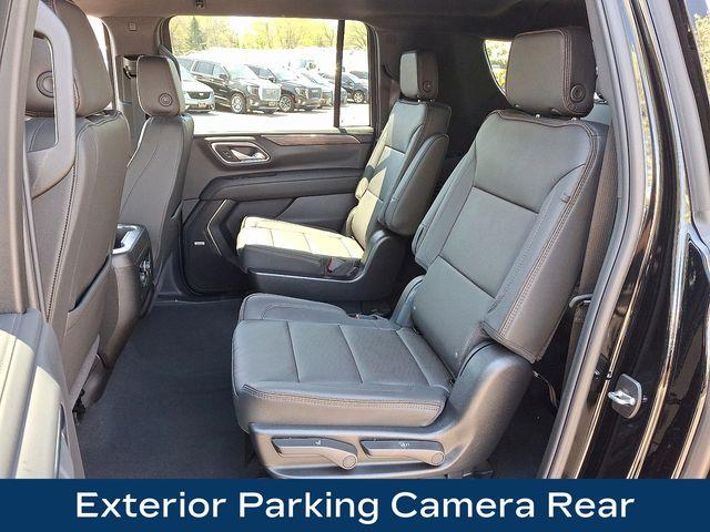 2024 Chevrolet Suburban Vehicle Photo in DANBURY, CT 06810-5034