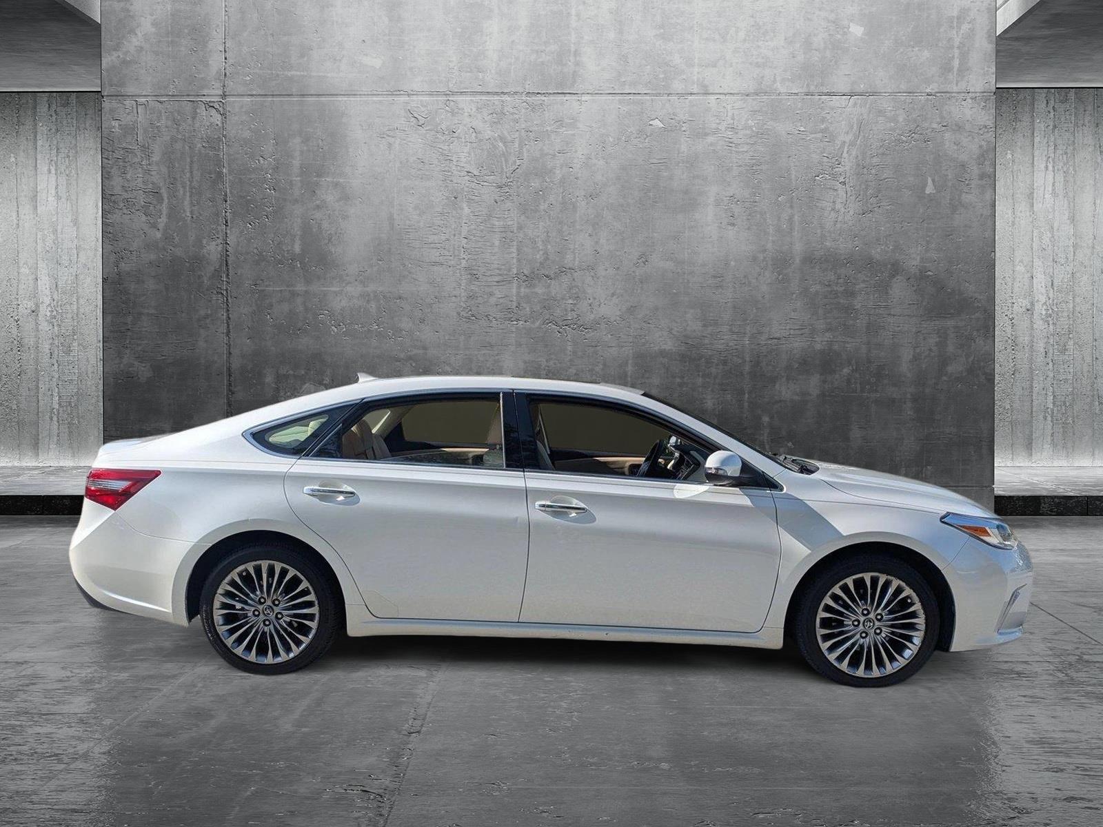 2018 Toyota Avalon Vehicle Photo in Ft. Myers, FL 33907