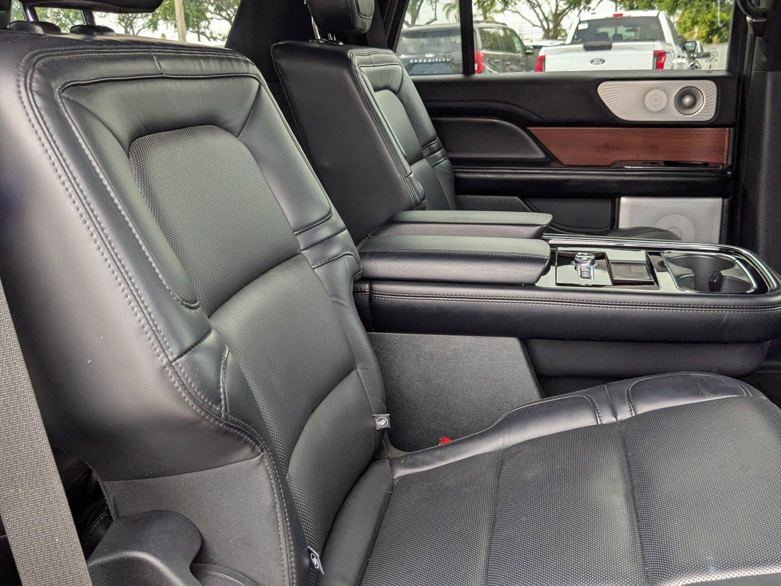 2020 Lincoln Navigator Vehicle Photo in St. Petersburg, FL 33713