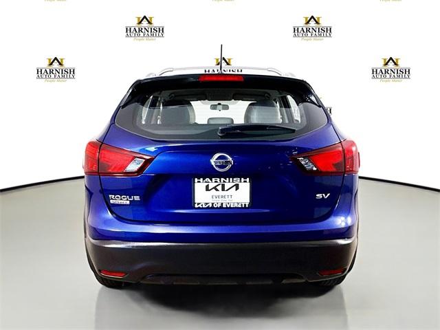 2017 Nissan Rogue Sport Vehicle Photo in Everett, WA 98204