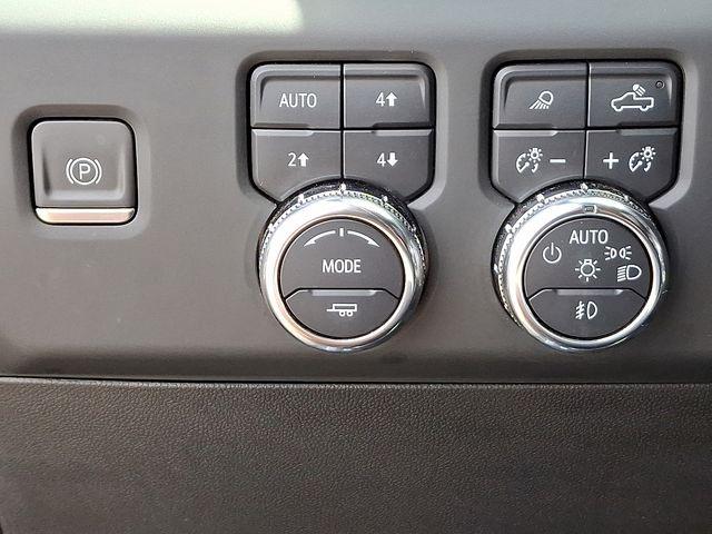 2024 GMC Sierra 1500 Vehicle Photo in DANBURY, CT 06810-5034