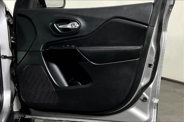 2019 Jeep Cherokee Vehicle Photo in Tulsa, OK 74129
