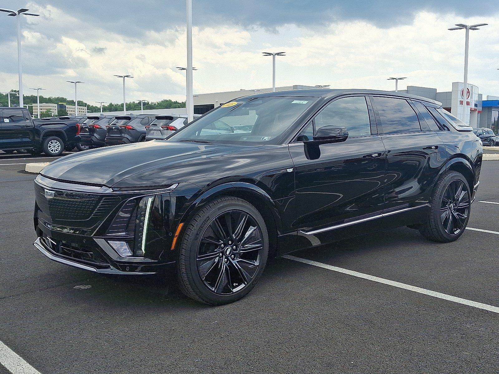 2025 Cadillac LYRIQ Vehicle Photo in Harrisburg, PA 17111
