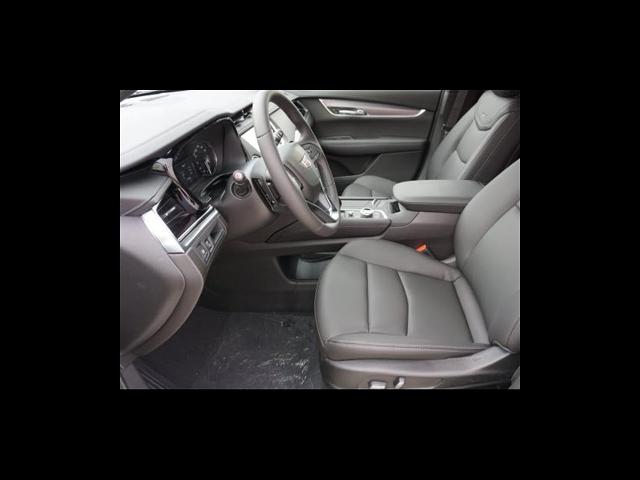 2025 Cadillac XT6 Vehicle Photo in Tampa, FL 33612