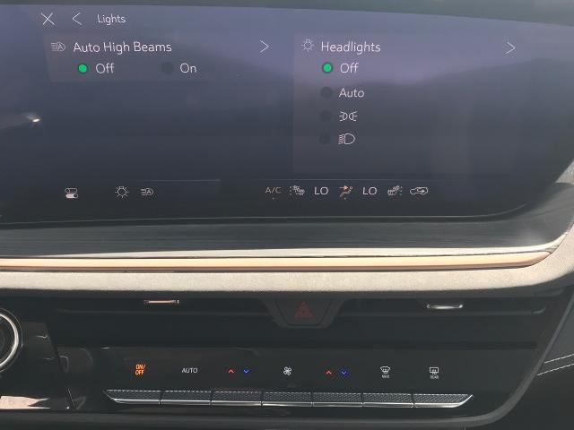 2024 Buick Envision Vehicle Photo in GREEN BAY, WI 54303-3330