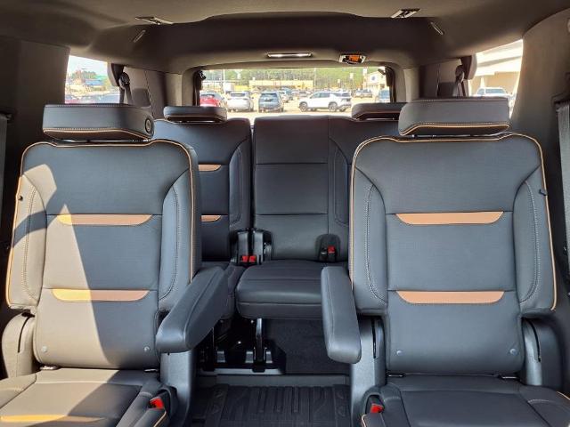2023 GMC Yukon Vehicle Photo in EMPORIA, VA 23847-1235