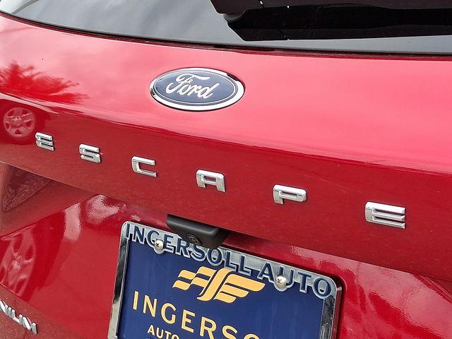 2020 Ford Escape Vehicle Photo in DANBURY, CT 06810-5034