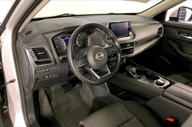2024 Nissan Rogue Vehicle Photo in KANSAS CITY, MO 64114-4502