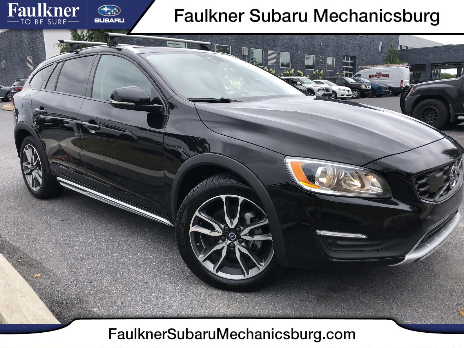 2017 Volvo V60 Cross Country Vehicle Photo in Mechanicsburg, PA 17050