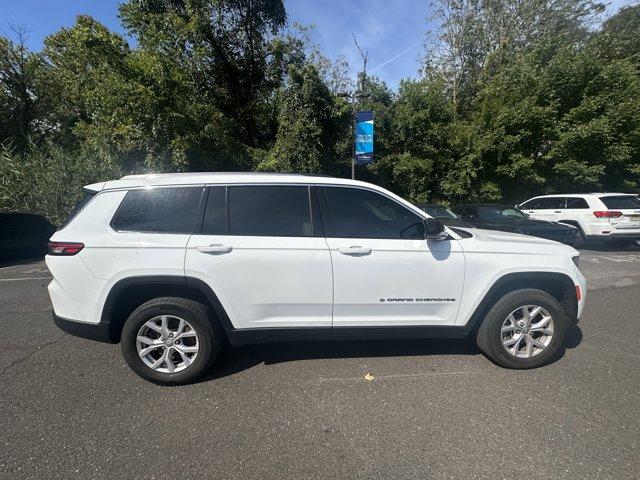 2022 Jeep Grand Cherokee L Vehicle Photo in Doylsetown, PA 18901