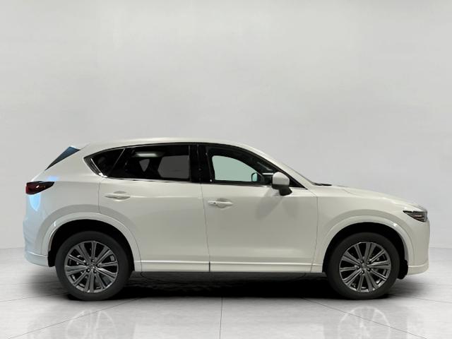 2025 Mazda CX-5 Vehicle Photo in Green Bay, WI 54304