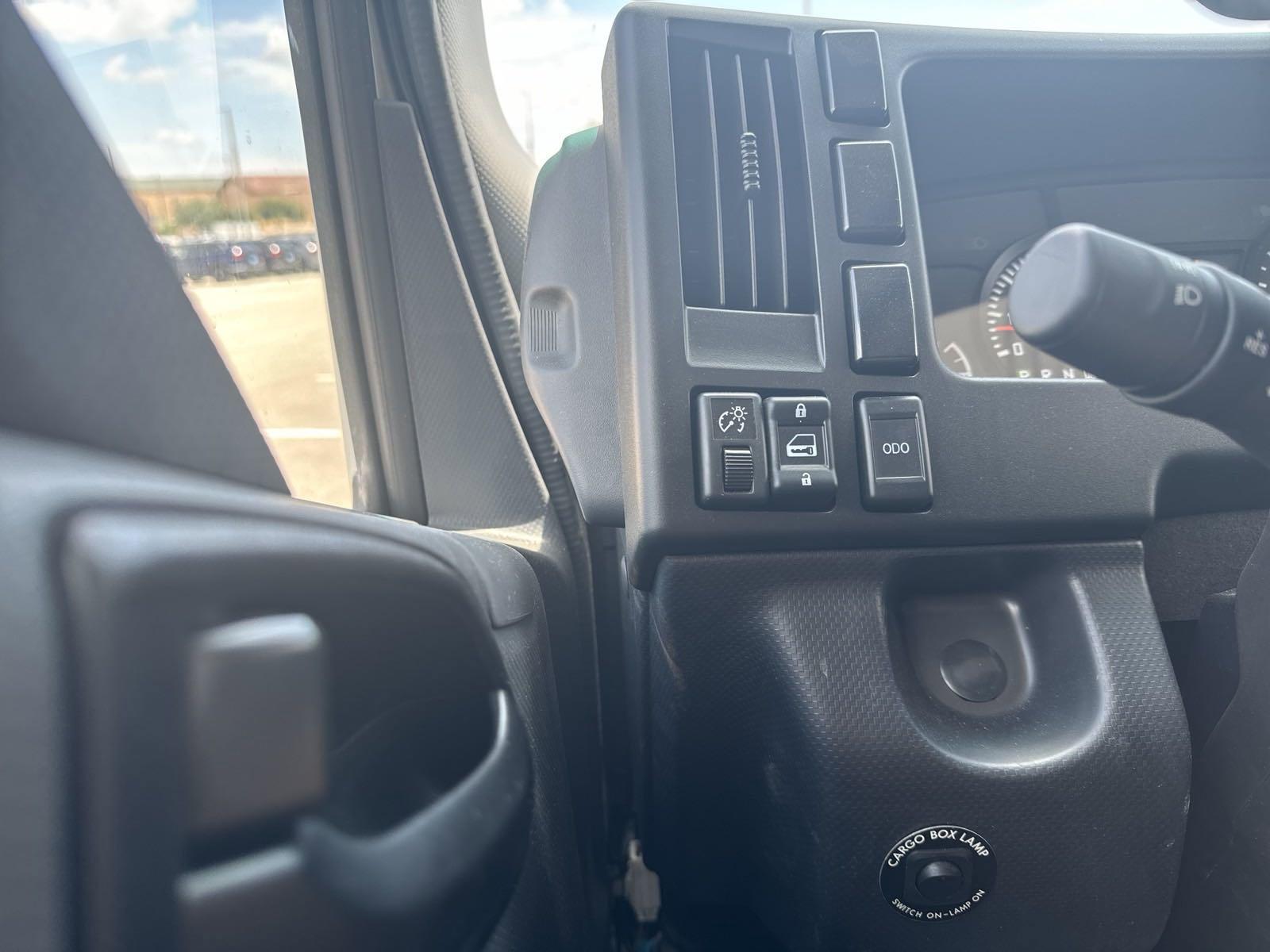 2024 Chevrolet Low Cab Forward 4500 Vehicle Photo in GEORGETOWN, TX 78626-7508