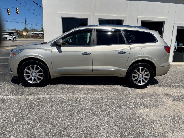 2017 Buick Enclave Leather photo 3