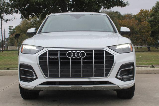 2024 Audi Q5 Vehicle Photo in HOUSTON, TX 77090