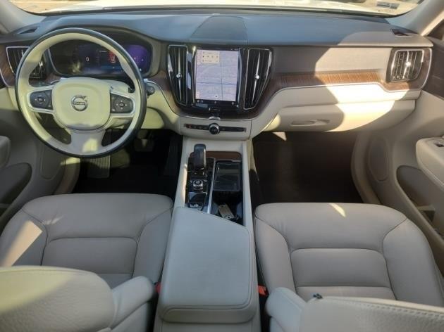 2022 Volvo XC60 Vehicle Photo in Houston, TX 77007