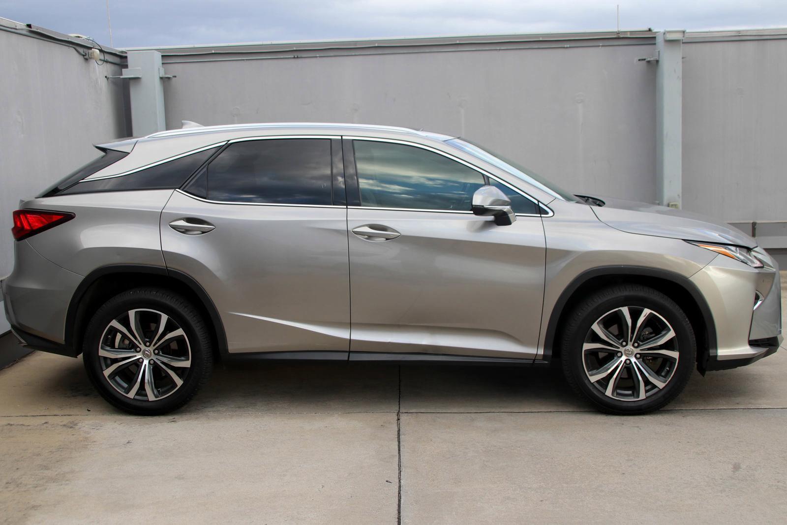 2017 Lexus RX 350 Vehicle Photo in SUGAR LAND, TX 77478