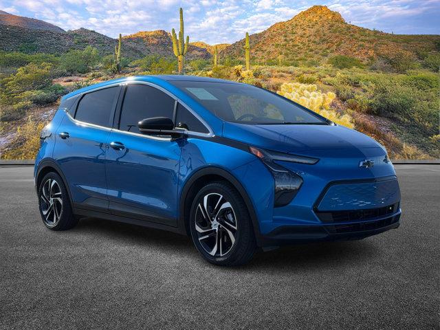 Used 2022 Chevrolet Bolt EV 2LT with VIN 1G1FX6S0XN4133525 for sale in Glendale, AZ