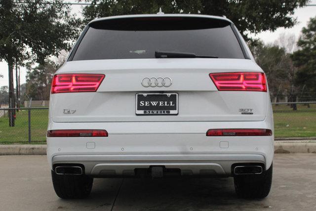 2017 Audi Q7 Vehicle Photo in HOUSTON, TX 77090