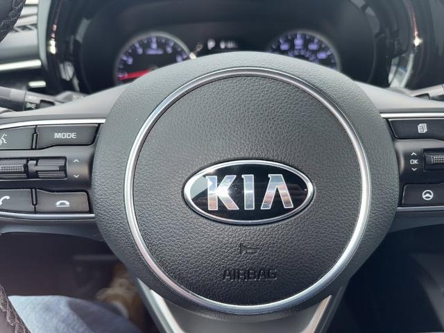 2021 Kia K5 Vehicle Photo in MANHATTAN, KS 66502-5036