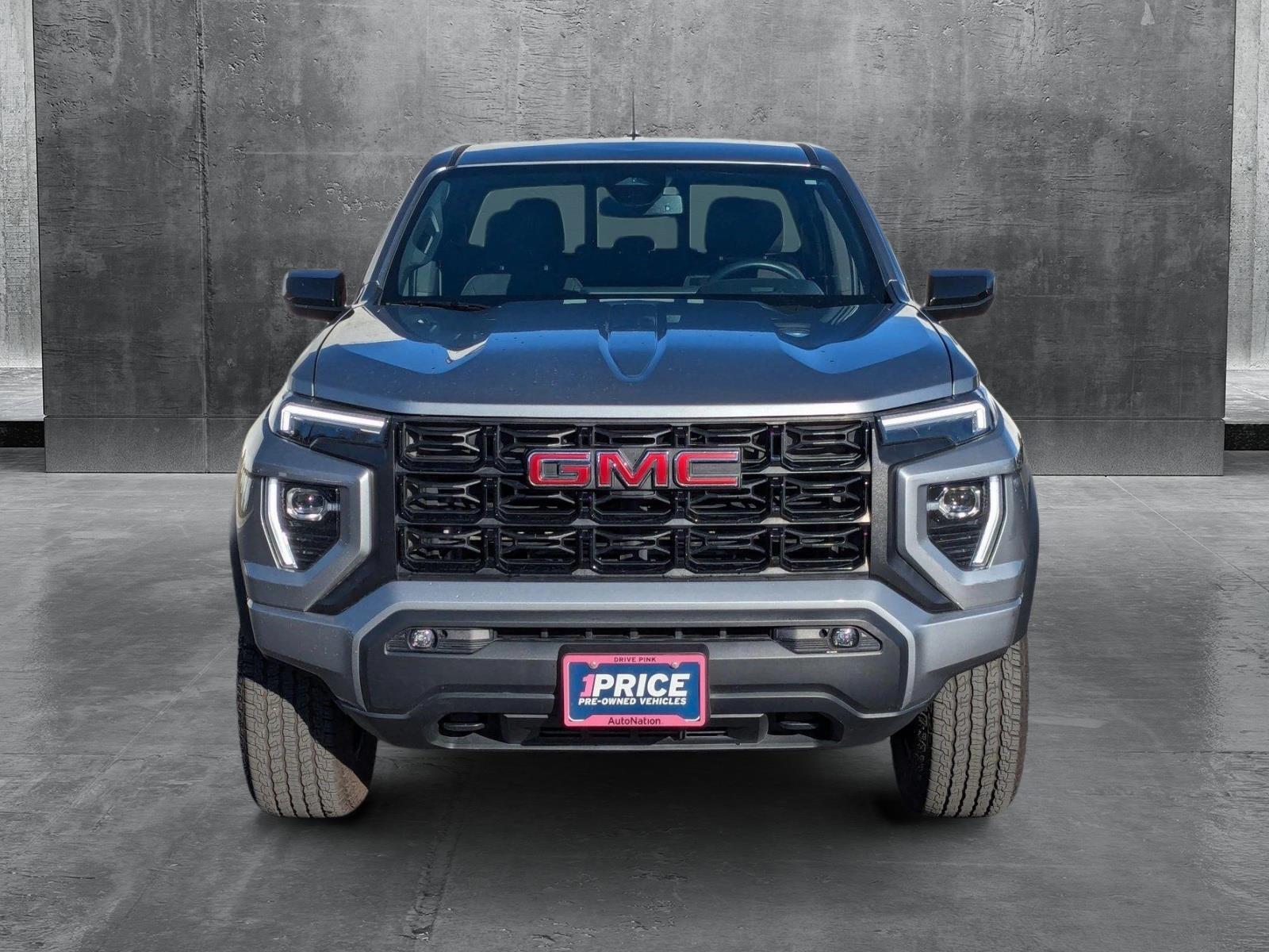 2023 GMC Canyon Vehicle Photo in VALENCIA, CA 91355-1705