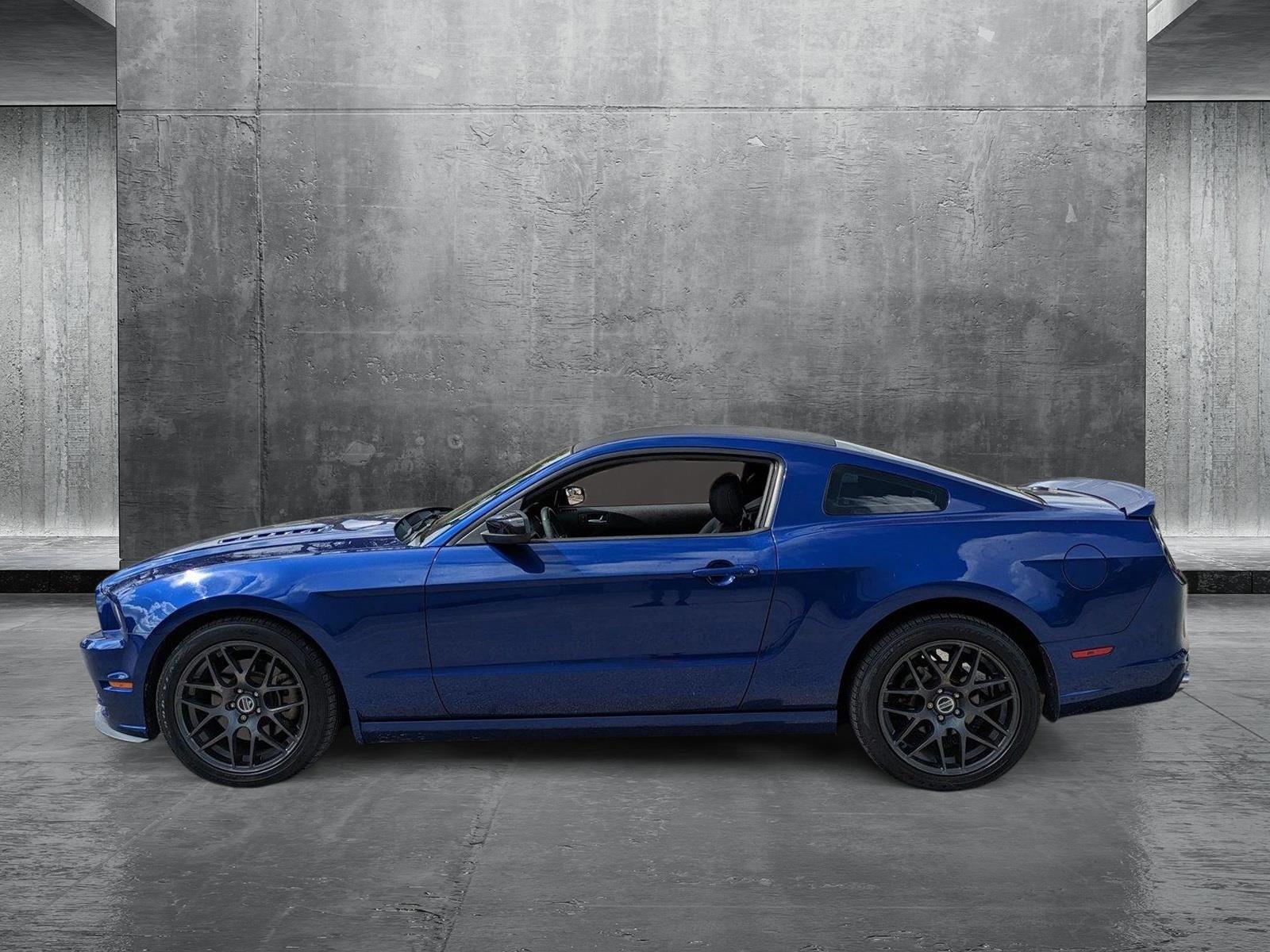 2013 Ford Mustang Vehicle Photo in GREENACRES, FL 33463-3207