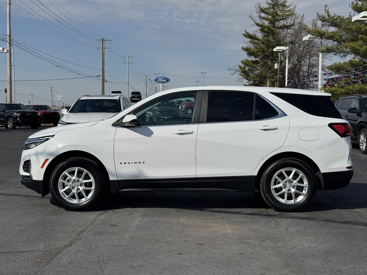 2022 Chevrolet Equinox Vehicle Photo in BOONVILLE, IN 47601-9633