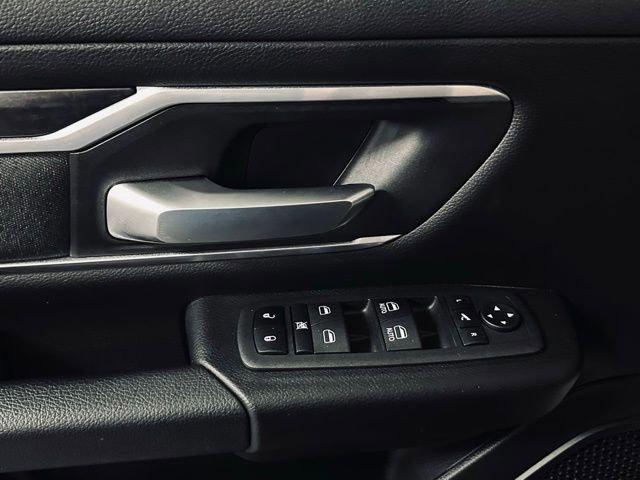 2023 Ram 1500 Vehicle Photo in MEDINA, OH 44256-9631