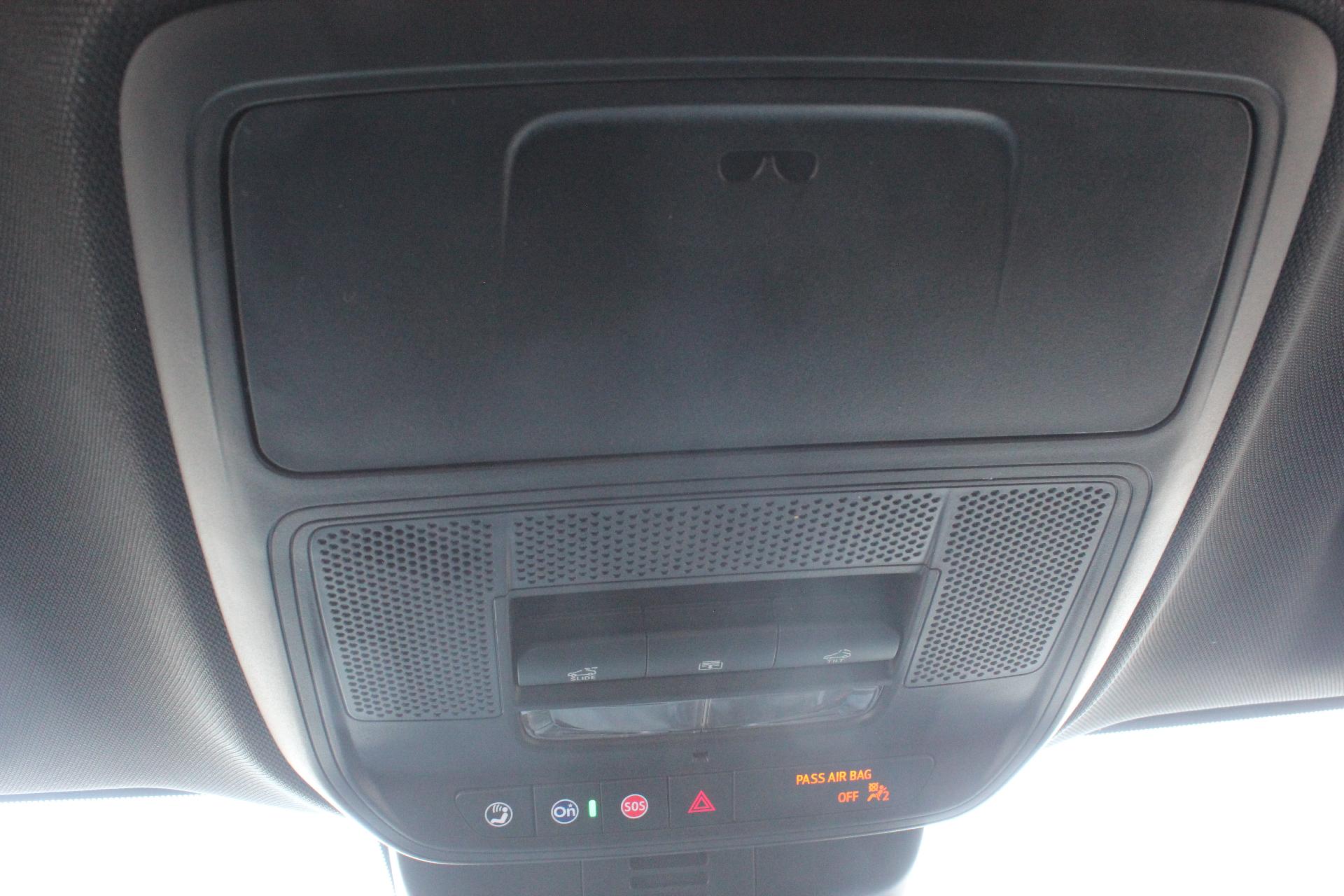 2025 GMC Acadia Vehicle Photo in AURORA, CO 80012-4011