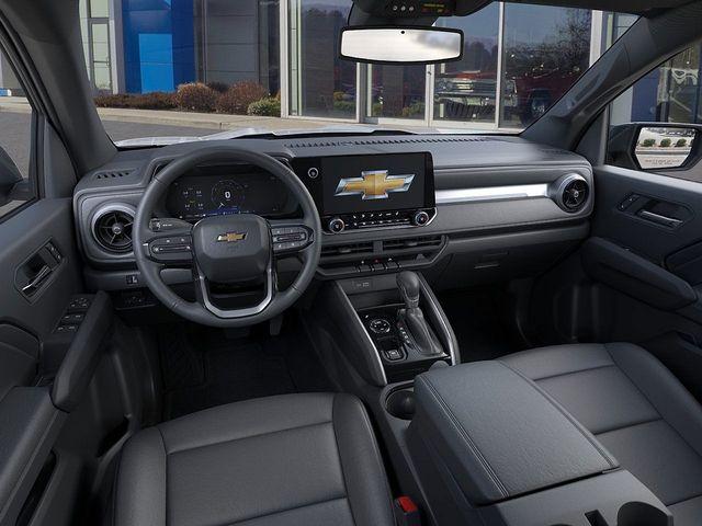 2025 Chevrolet Colorado Vehicle Photo in DANBURY, CT 06810-5034