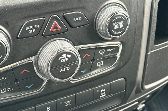 2022 Ram 1500 Classic Vehicle Photo in ELK GROVE, CA 95757-8703
