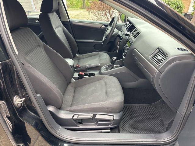 2015 Volkswagen Jetta Sedan Vehicle Photo in MEDINA, OH 44256-9631