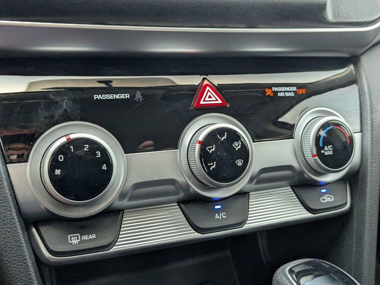 2019 Hyundai ELANTRA Vehicle Photo in St. Petersburg, FL 33713