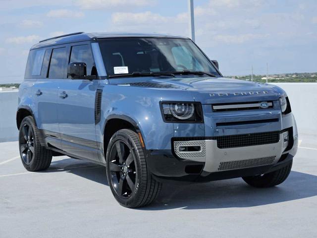 2025 Defender Vehicle Photo in AUSTIN, TX 78717