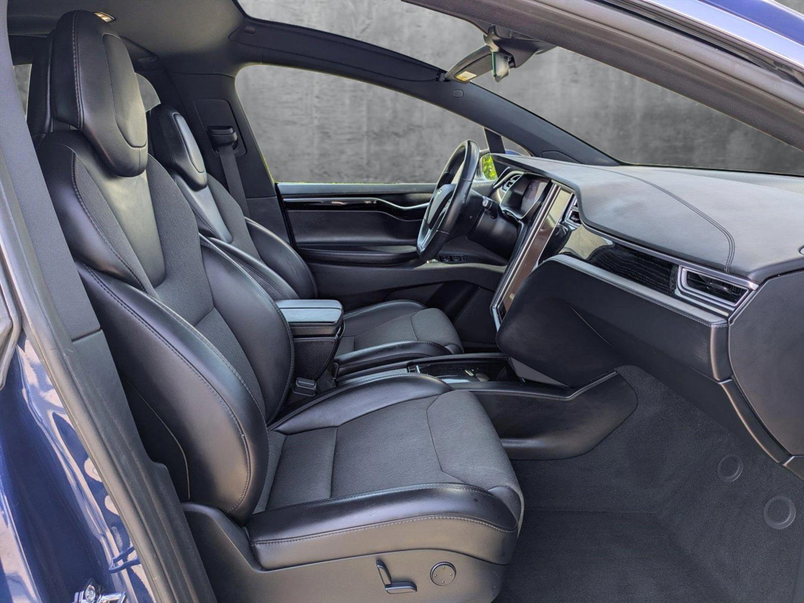 2018 Tesla Model X Vehicle Photo in Tustin, CA 92782
