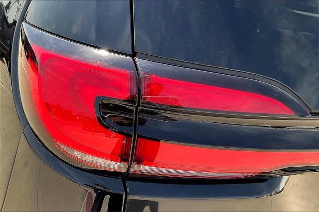2024 Chrysler Pacifica Vehicle Photo in Grapevine, TX 76051