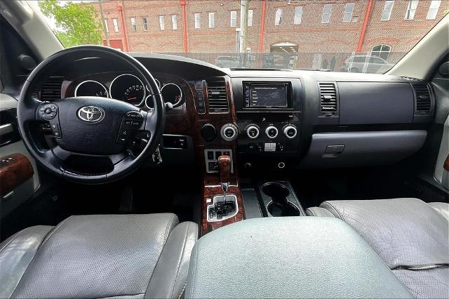 2008 Toyota Sequoia Vehicle Photo in Houston, TX 77007