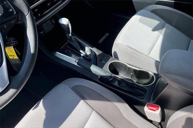 2018 Toyota Corolla Vehicle Photo in INDEPENDENCE, MO 64055-1314