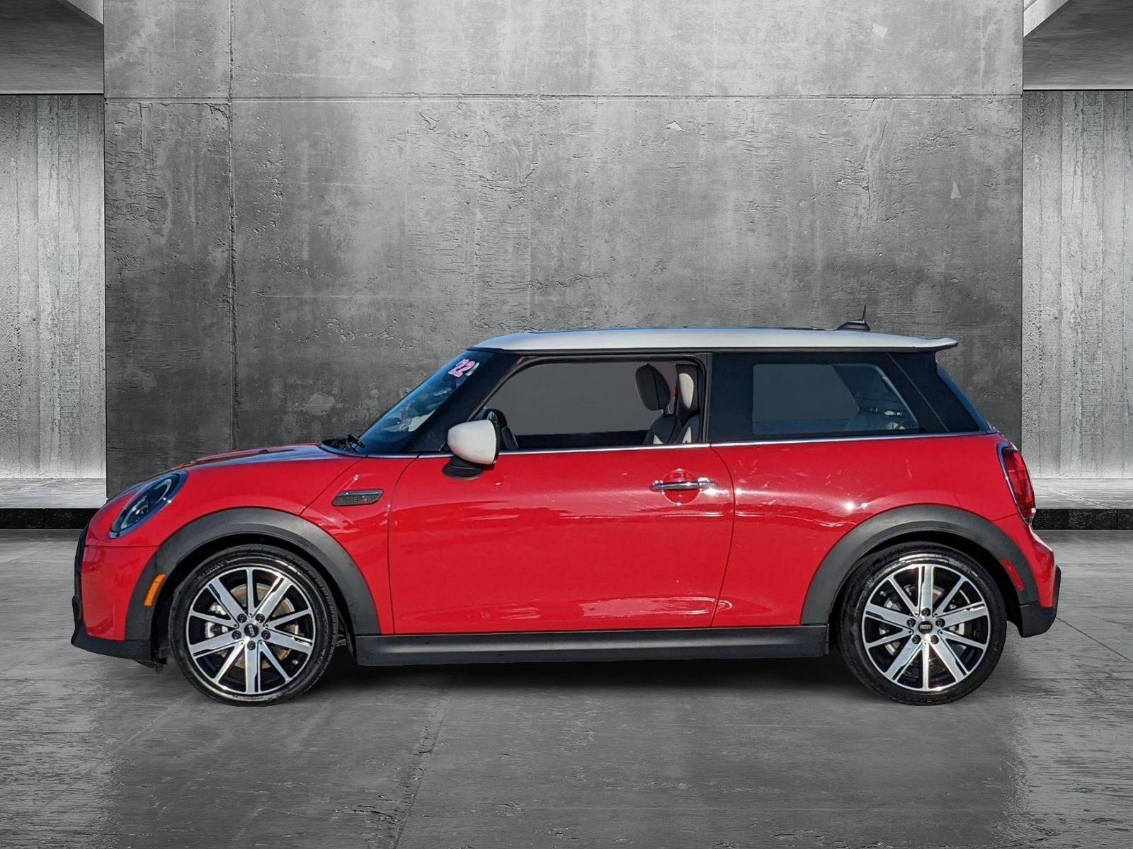 2022 MINI Cooper S Hardtop 2 Door Vehicle Photo in Davie, FL 33331